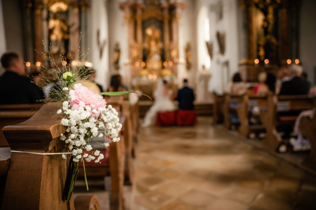 Ein Leitfaden für die Perfekte Kirchliche Trauung